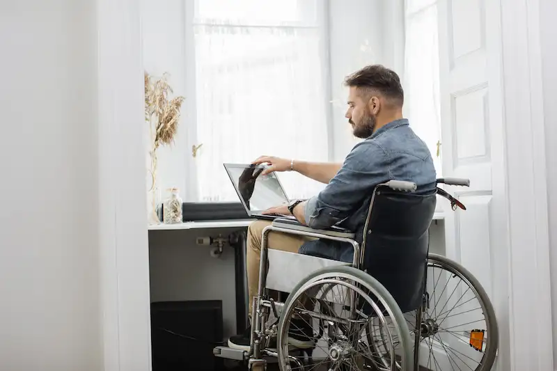 Singuliere Architecte vous accompagne pour adapter votre logement à votre handicap